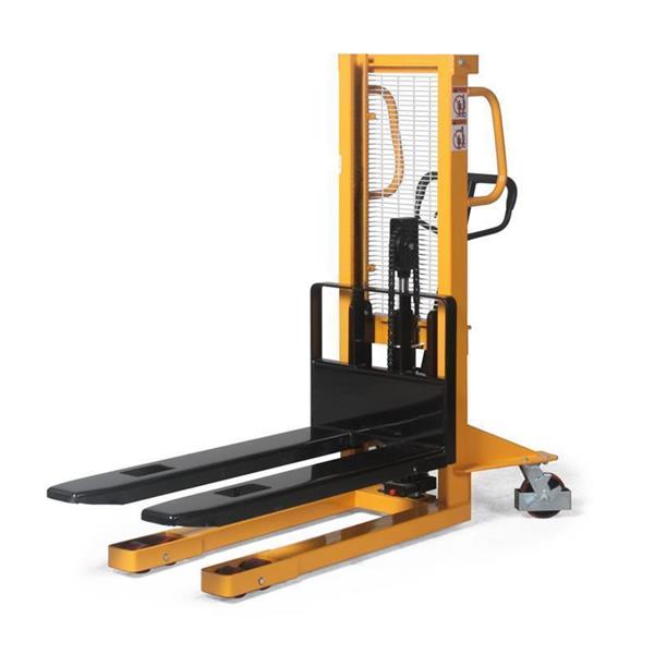 Mini emelő a raktározási folyamathoz3