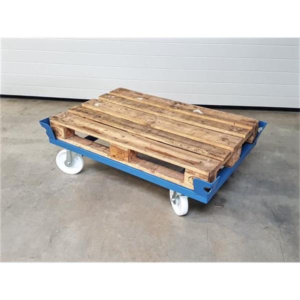 Podvozje za paletno logistiko materiala
3