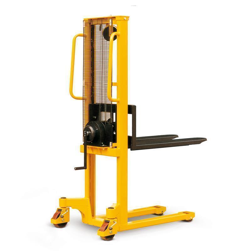 Kocsi nehéz áruk emelésére