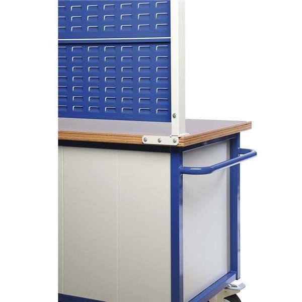 Flexible level tool trolley