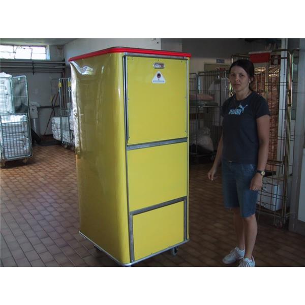 Plastic laundry trolley with non-toxic polyethylene housing