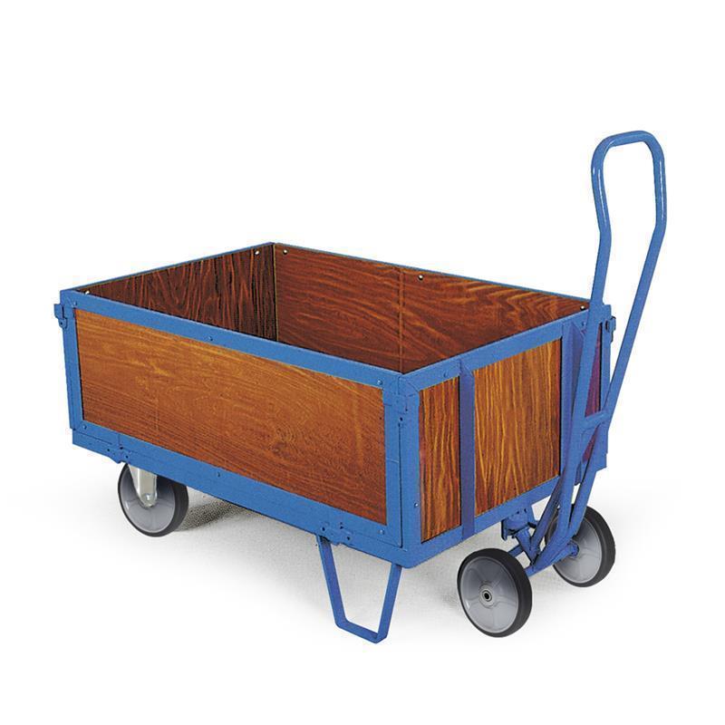 Smaller cargo trailer for raw materials