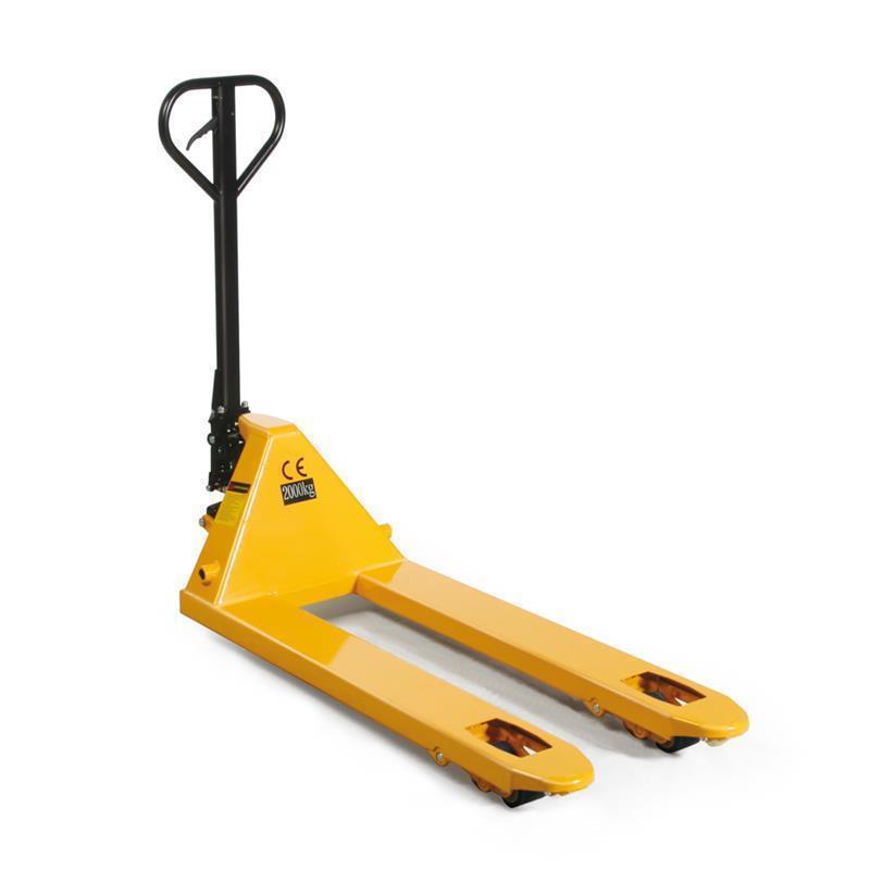 Pallet truck for fast transport of loads