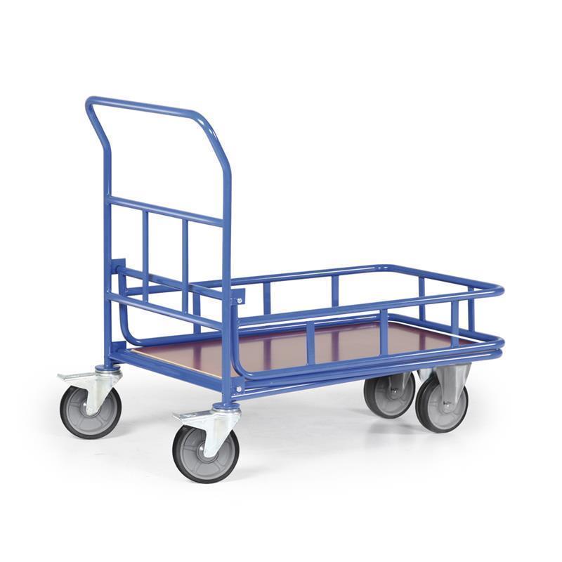 Za transport voziček s platformo
