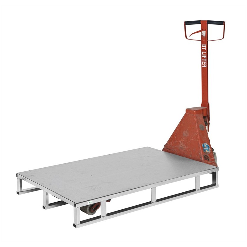 Metal pallet: Kristina