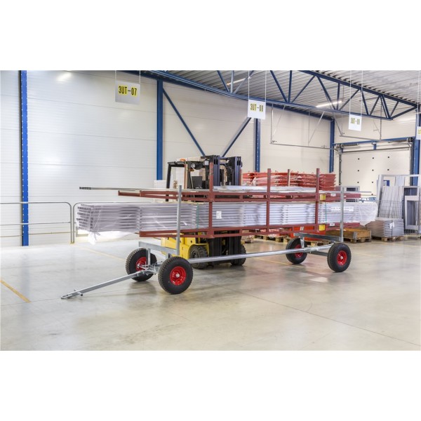 Hosszú rakományok szállítója: Inez