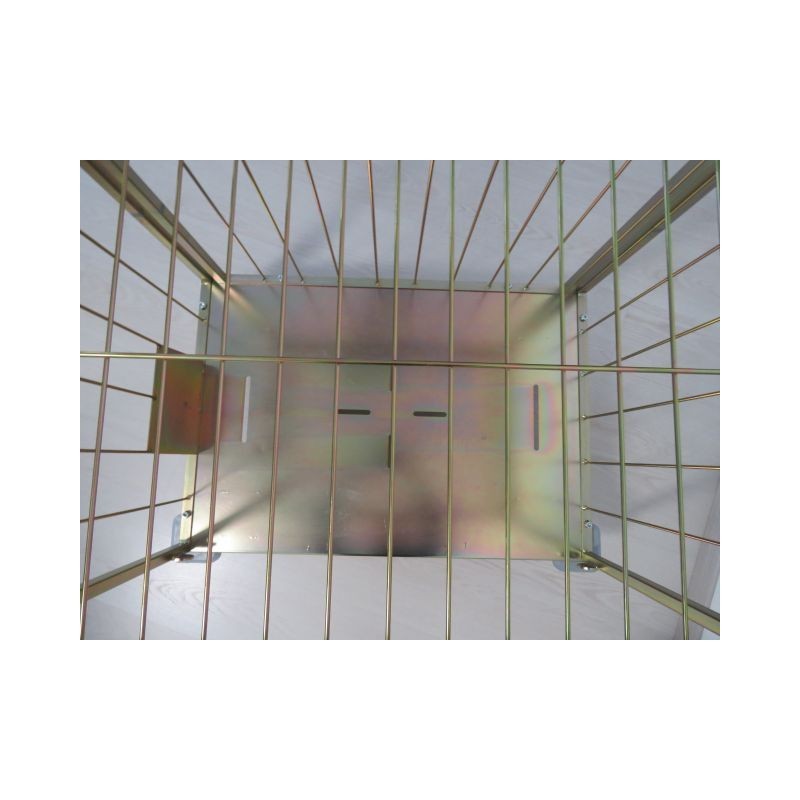 High-quality wire cart for laundries, made from metal profiles, with two side walls, one back wall, 1 x intermediate shelf, gold galvanized and additionally protected with PP glaze. Load capacity 600 kg.