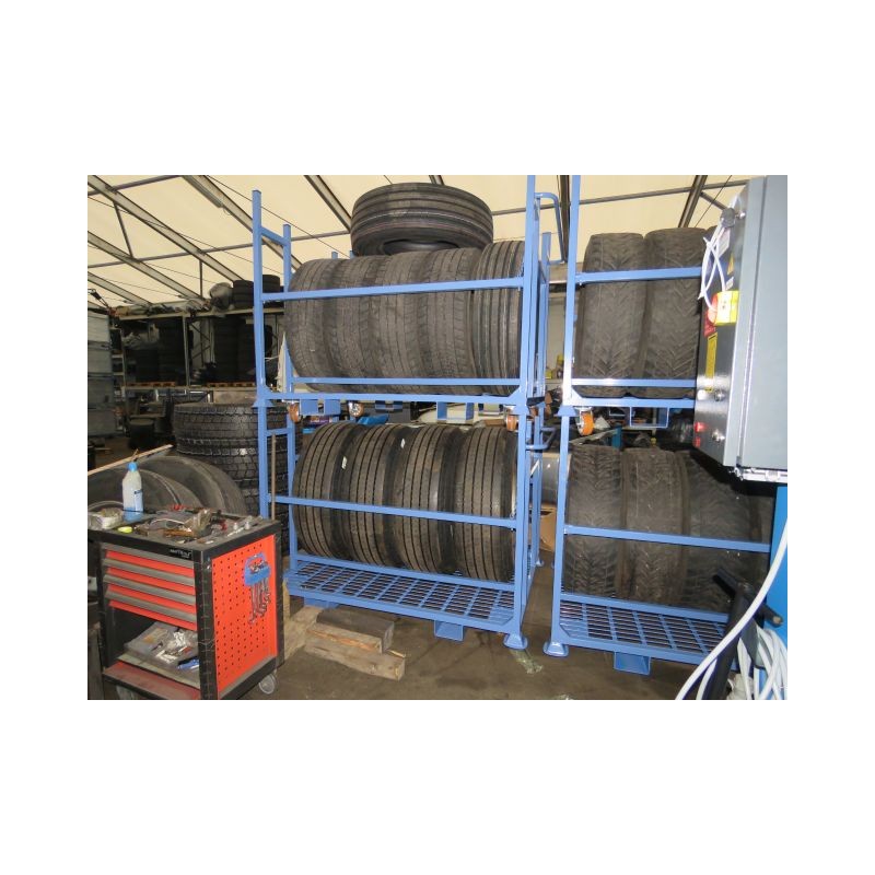 Mobile stand for truck tires 8