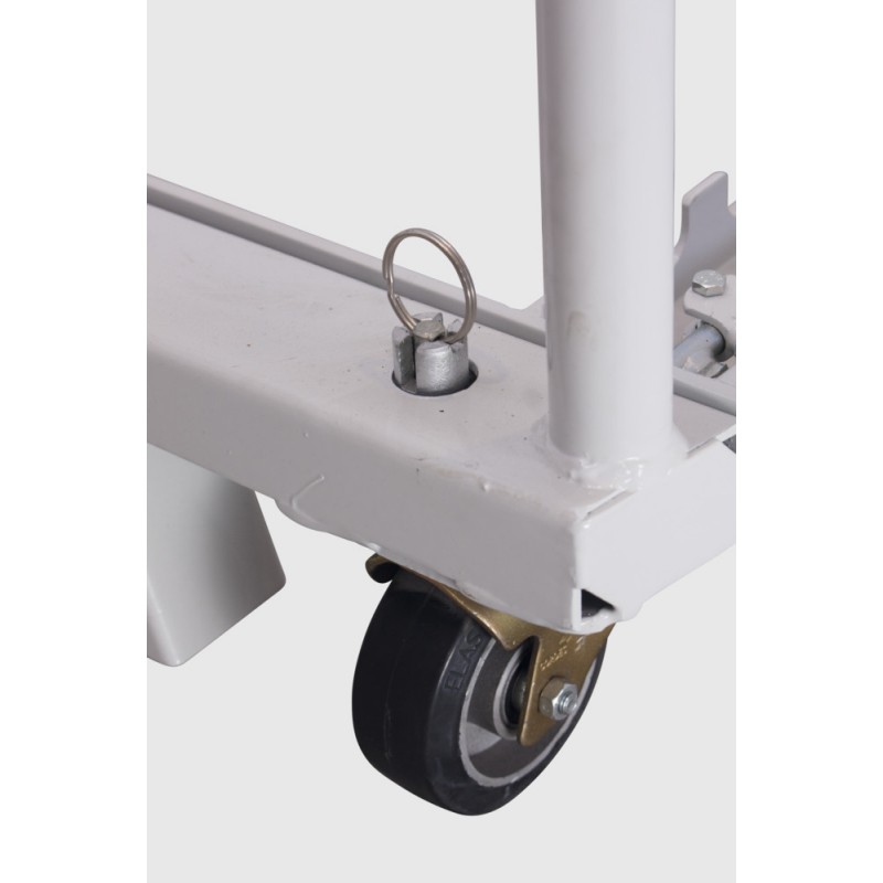 Voziček za hrambo in transport koles
