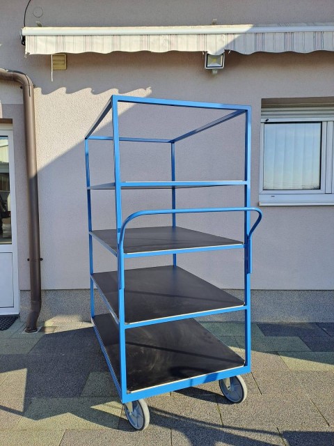 Zbirni transportni voziček za težke materiale