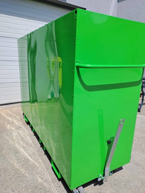 Omarni vozički za shranjevanje proizvodnih delov