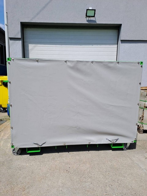 Omarni vozički za shranjevanje proizvodnih delov