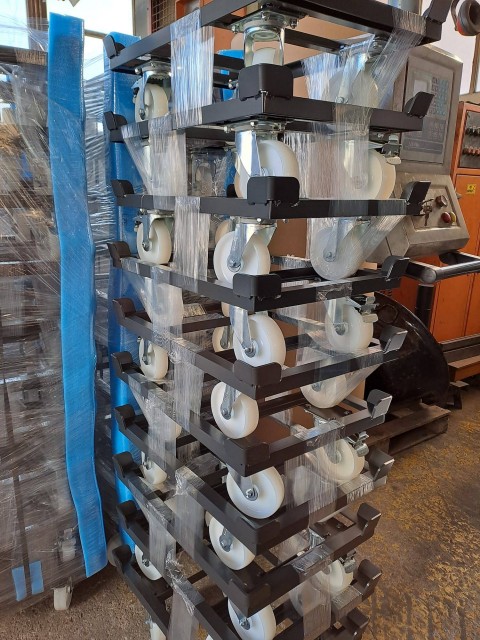 Vozički za eu zaboje iz kovine po naročilu