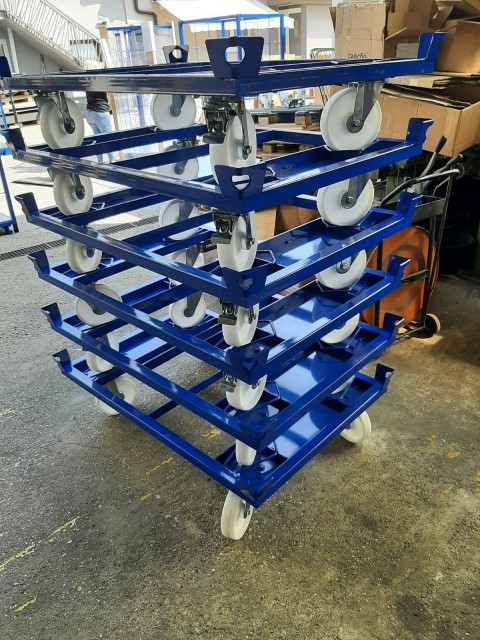 Premična podvozja za eu palete po meri