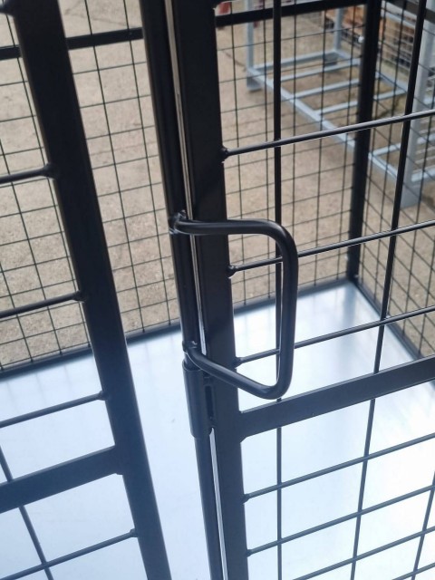 Proizvodnja mrežastih zabojev za notranjo logistiko