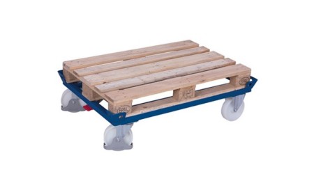 Pallet-frames-on-wheels