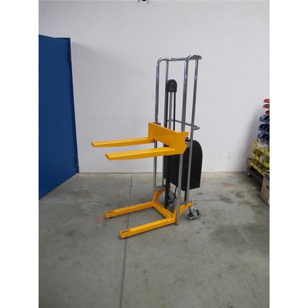 Mini lift djelomično električni
