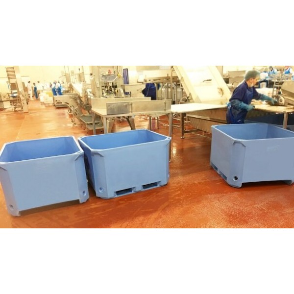 Impermeable containers for food processing use